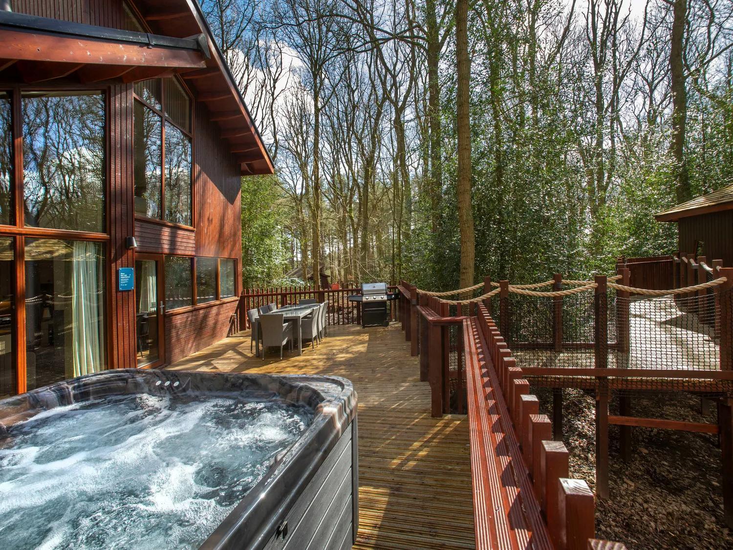 Blackwood Forest Cabins - Forest Holidays Popham Ngoại thất bức ảnh